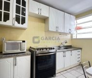 Apartamento com 61m², 2 dormitórios no bairro São Sebastião em Porto Alegre