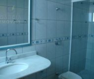 Casa com 319m², 3 dormitórios, 2 suítes, 3 vagas no bairro Santa Fé em Porto Alegre