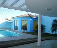 Casa com 319m², 3 dormitórios, 2 suítes, 3 vagas no bairro Santa Fé em Porto Alegre