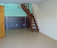 Casa com 319m², 3 dormitórios, 2 suítes, 3 vagas no bairro Santa Fé em Porto Alegre