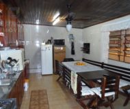 Casa com 80m², 3 dormitórios, 1 suíte, 2 vagas no bairro Jardim Itu Sabará em Porto Alegre