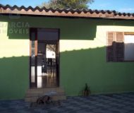 Casa com 78m², 2 dormitórios, 3 vagas no bairro Sarandi em Porto Alegre