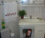 Casa com 172m², 3 dormitórios, 1 suíte, 3 vagas no bairro Jardim Itu Sabará em Porto Alegre