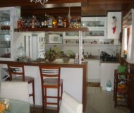 Casa com 172m², 3 dormitórios, 1 suíte, 3 vagas no bairro Jardim Itu Sabará em Porto Alegre