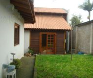 Casa com 172m², 3 dormitórios, 1 suíte, 3 vagas no bairro Jardim Itu Sabará em Porto Alegre