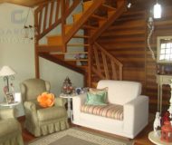 Casa com 172m², 3 dormitórios, 1 suíte, 3 vagas no bairro Jardim Itu Sabará em Porto Alegre