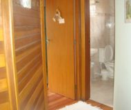 Casa com 172m², 3 dormitórios, 1 suíte, 3 vagas no bairro Jardim Itu Sabará em Porto Alegre