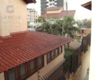 Casa com 390m², 4 dormitórios, 4 suítes, 6 vagas no bairro Jardim Planalto em Porto Alegre