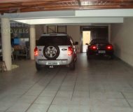 Casa com 390m², 4 dormitórios, 4 suítes, 6 vagas no bairro Jardim Planalto em Porto Alegre