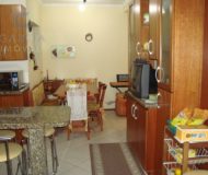 Casa com 390m², 4 dormitórios, 4 suítes, 6 vagas no bairro Jardim Planalto em Porto Alegre