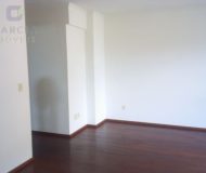 Apartamento com 110m², 3 dormitórios, 1 suíte, 1 vaga no bairro Chácara das Pedras em Porto Alegre