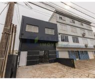 Prédio com 300m², 2 vagas no bairro Navegantes em Porto Alegre