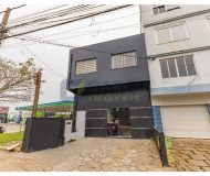 Prédio com 300m², 2 vagas no bairro Navegantes em Porto Alegre