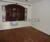 Casa com 280m², 3 dormitórios, 1 suíte, 4 vagas no bairro Sarandi em Porto Alegre