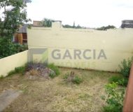 Casa com 280m², 3 dormitórios, 1 suíte, 4 vagas no bairro Sarandi em Porto Alegre
