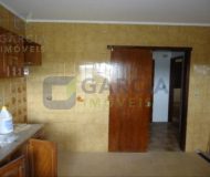 Casa com 280m², 3 dormitórios, 1 suíte, 4 vagas no bairro Sarandi em Porto Alegre