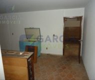 Casa com 280m², 3 dormitórios, 1 suíte, 4 vagas no bairro Sarandi em Porto Alegre