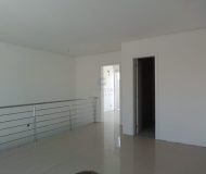 Casa com 204m², 3 dormitórios, 3 suítes, 2 vagas no bairro Jardim Itu Sabará em Porto Alegre