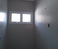 Casa com 204m², 3 dormitórios, 3 suítes, 2 vagas no bairro Jardim Itu Sabará em Porto Alegre