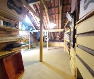 Casa com 212m², 3 dormitórios, 1 suíte, 2 vagas no bairro Vila Floresta em Porto Alegre