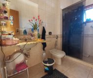 Casa com 212m², 3 dormitórios, 1 suíte, 2 vagas no bairro Vila Floresta em Porto Alegre