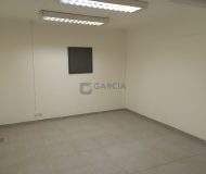 Loja com 515m² no bairro Passo da Areia em Porto Alegre