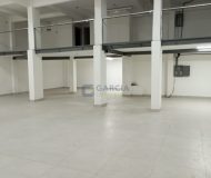 Loja com 515m² no bairro Passo da Areia em Porto Alegre