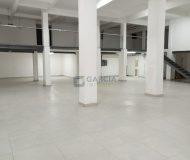 Loja com 515m² no bairro Passo da Areia em Porto Alegre