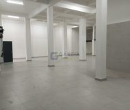 Loja com 515m² no bairro Passo da Areia em Porto Alegre