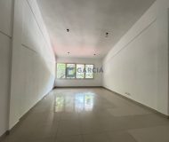 Sala Comercial com 60m² no bairro Cristo Redentor em Porto Alegre