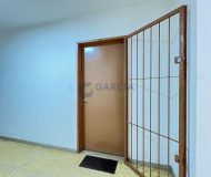 Apartamento com 45m², 1 dormitório, 1 vaga no bairro São Sebastião em Porto Alegre