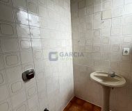 Apartamento com 45m², 1 dormitório, 1 vaga no bairro São Sebastião em Porto Alegre