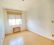 Apartamento com 52m², 2 dormitórios, 1 vaga no bairro Sarandi em Porto Alegre