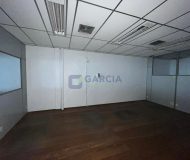 Depósito com 296m², 2 vagas no bairro Sarandi em Porto Alegre