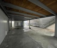 Depósito com 296m², 2 vagas no bairro Sarandi em Porto Alegre