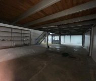 Depósito com 296m², 2 vagas no bairro Sarandi em Porto Alegre