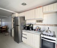 Casa com 100m², 3 dormitórios, 1 vaga no bairro Jardim Itu em Porto Alegre