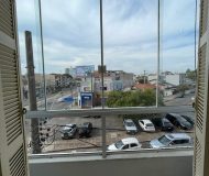 Apartamento com 68m², 2 dormitórios no bairro Passo da Areia em Porto Alegre