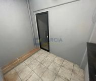 Depósito com 305m² no bairro Santa Maria Goretti em Porto Alegre