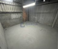 Depósito com 305m² no bairro Santa Maria Goretti em Porto Alegre