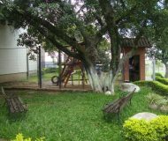 Apartamento com 45m², 2 dormitórios, 1 vaga no bairro Jardim Leopoldina em Porto Alegre