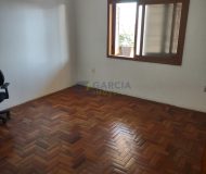 Loja com 300m², 4 dormitórios, 1 suíte no bairro Sarandi em Porto Alegre