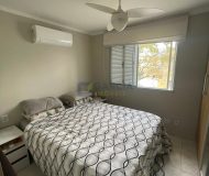 Casa com 67m², 2 dormitórios, 2 vagas no bairro Sarandi em Porto Alegre