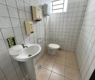 Depósito com 781m², 4 vagas no bairro Sarandi em Porto Alegre