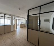 Depósito com 781m², 4 vagas no bairro Sarandi em Porto Alegre