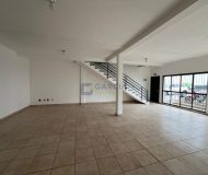 Depósito com 781m², 4 vagas no bairro Sarandi em Porto Alegre