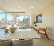 Apartamento com 112m², 3 dormitórios, 3 suítes, 2 vagas no bairro Auxiliadora em Porto Alegre