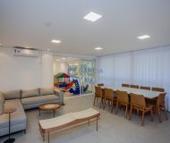 Apartamento com 112m², 3 dormitórios, 3 suítes, 2 vagas no bairro Auxiliadora em Porto Alegre