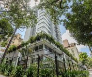 Apartamento com 112m², 3 dormitórios, 3 suítes, 2 vagas no bairro Auxiliadora em Porto Alegre