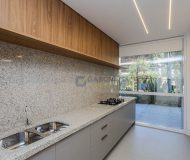 Apartamento com 112m², 3 dormitórios, 3 suítes, 2 vagas no bairro Auxiliadora em Porto Alegre